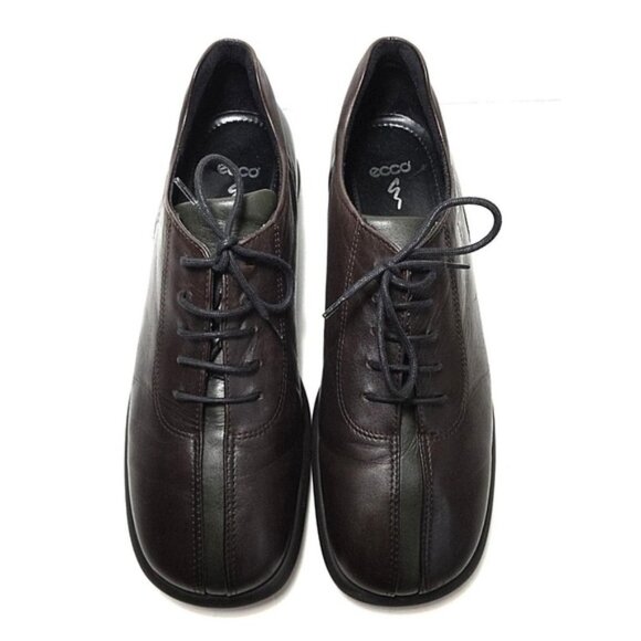 Ecco 2-tone leather lace up dress shoes brown size 7.5 style number 351